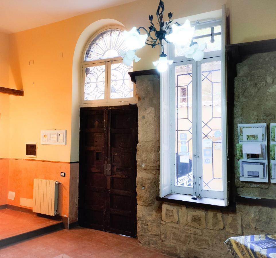 Casa Montana Ξενοδοχείο Αγκριτζέντο Εξωτερικό φωτογραφία